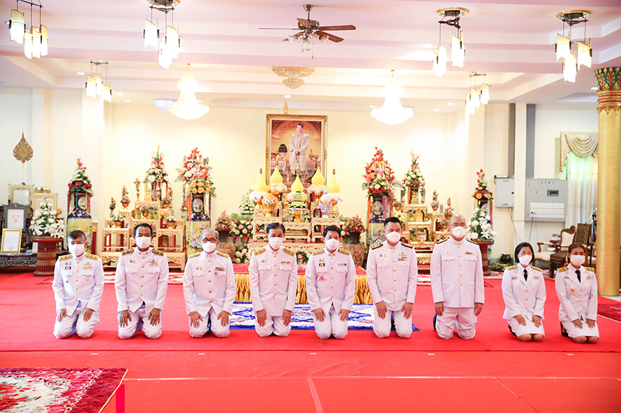 ร่วมพิธีถวายราชสักการะฯ