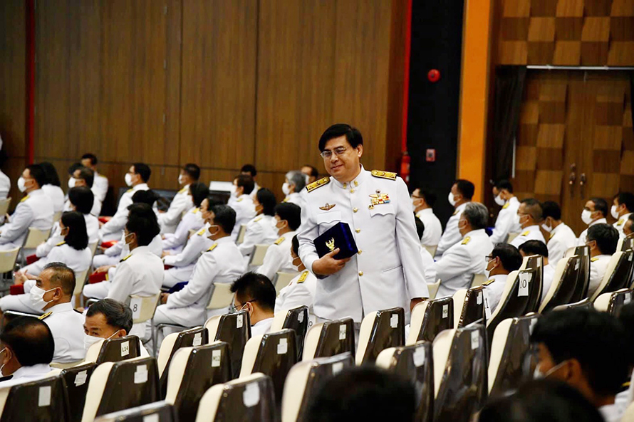 พิธีรับพระราชทานเครื่องราชฯ ประจำปี 2563