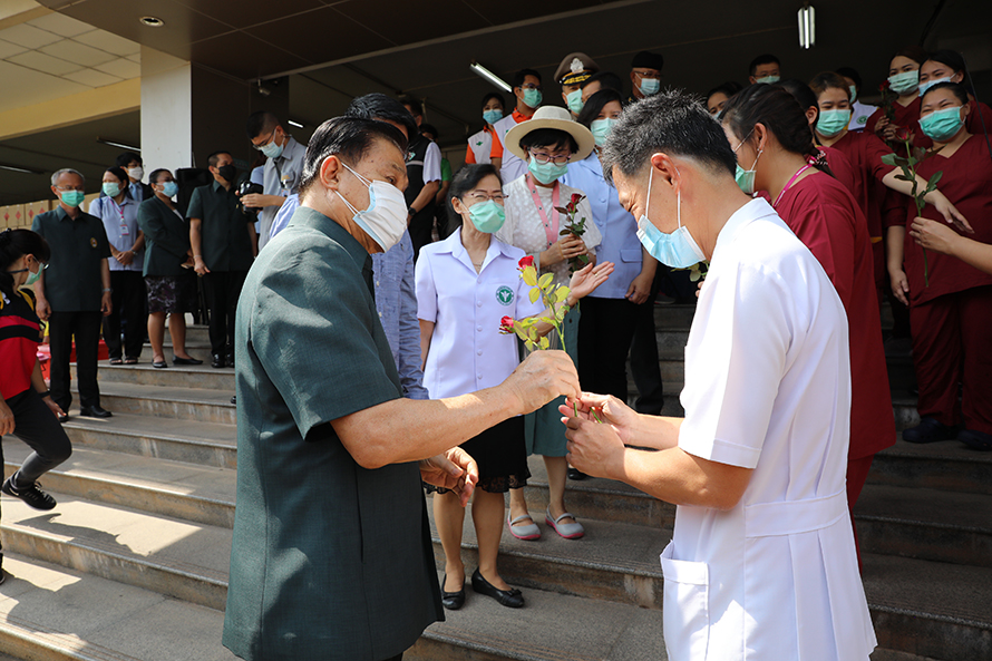 ปิดศูนย์แคร์ คืนพื้นที่ให้ มรภ.อุดรธานี