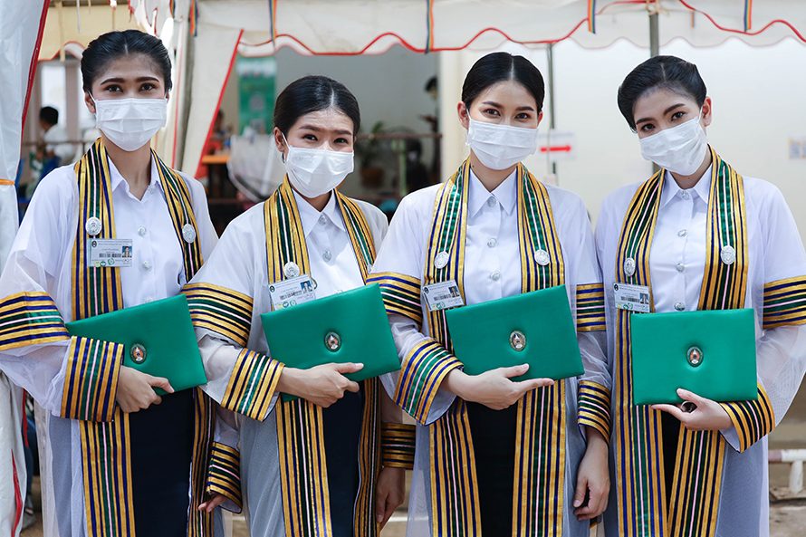 พิธีพระราชทานปริญญาบัตร