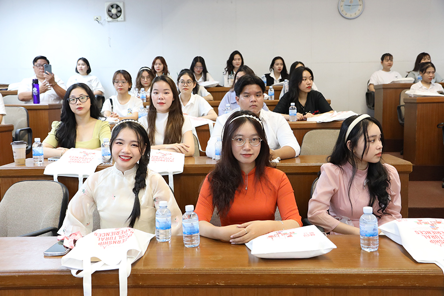 ดานังดูงาน