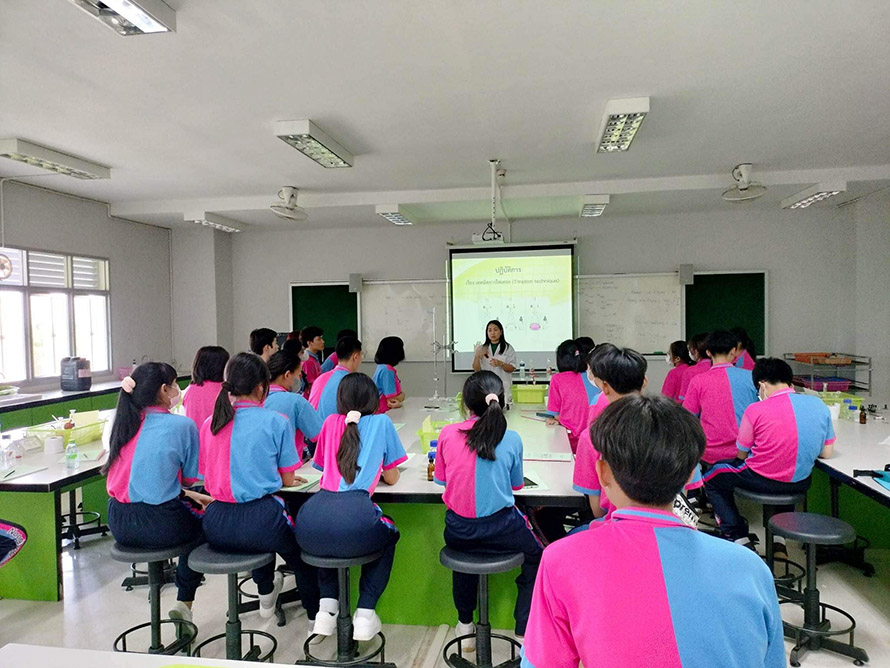 โครงการพัฒนาและส่งเสริมนักเรียนห้องเรียนพิเศษ