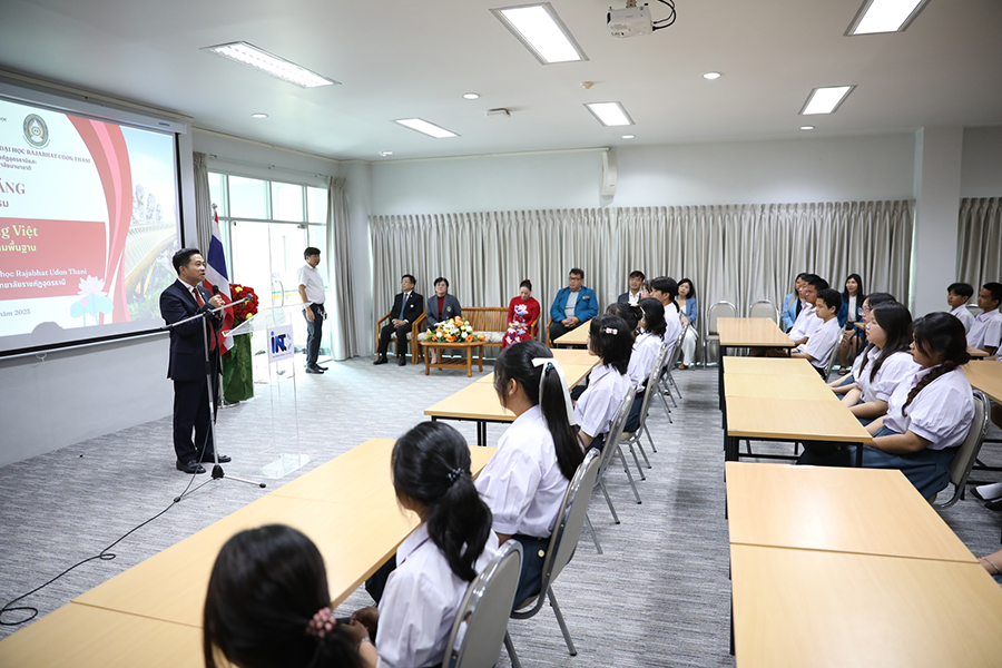 ต้อนรับคณะผู้แทนจากสถานกงสุลใหญ่ฯ