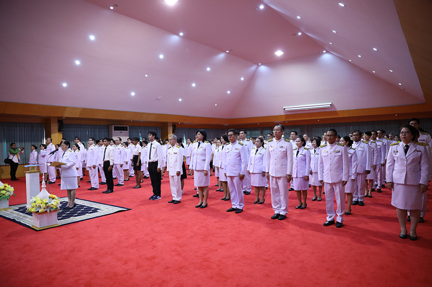 King Phumipol the great day