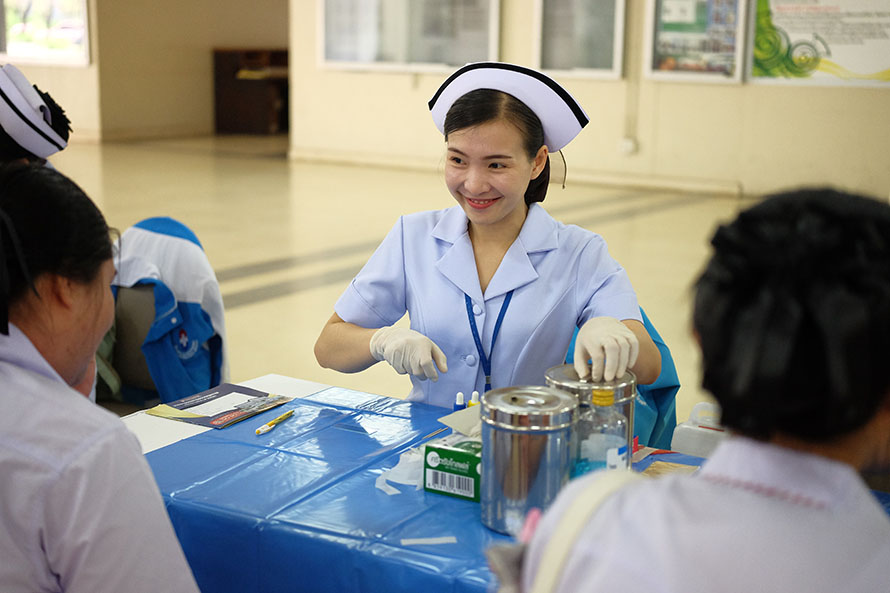 โครงการตรวจร่างกายนักศึกษาใหม่
